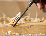 Entretien de meuble en bois par Menuisier France à Vebret